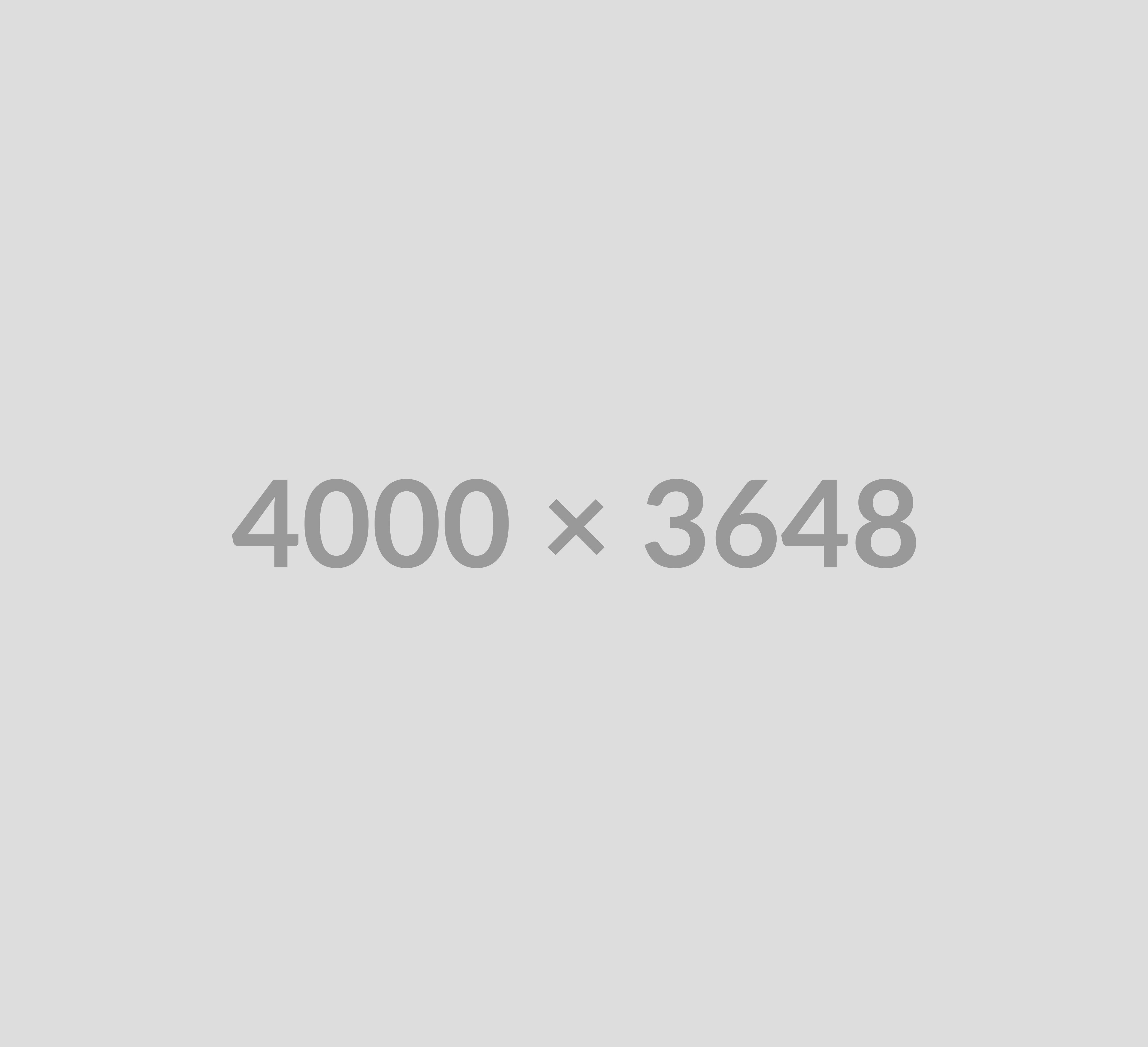 Luckybusiness/Adobe Stock Kinderärztin untersucht Baby